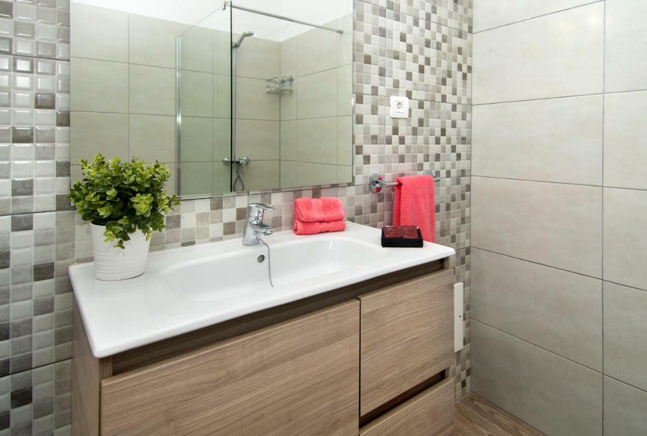 Famara. Marea Apartment ภายนอก รูปภาพ